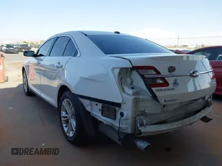 2015 Ford Taurus SEL с VIN 1FAHP2E87FG188711, выставлен на аукционе IAAI как лот 42182809 с пробегом 150 500 миль миль и . История ставок и продаж доступна на DreamBid. Изображение 6.
