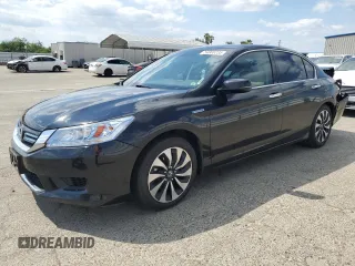 2014 Honda Accord Touring z VIN 1HGCR6F73EA006677, wystawiony jako Copart lot #54866235 z przebiegiem 226 846 mil mil oraz Szkoda całkowita • Salvage title. Historia ofert i sprzedaży dostępna na DreamBid. Obrazek 1.
