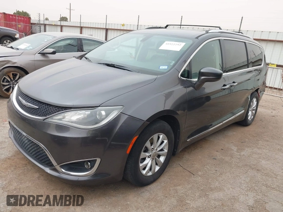 2018 Chrysler Pacifica Touring L with VIN 2C4RC1BG2JR116273, listed as a IAAI auction lot 41922292 with 125,159 mi miles and . Bid and sale history available at DreamBid. Image 18.