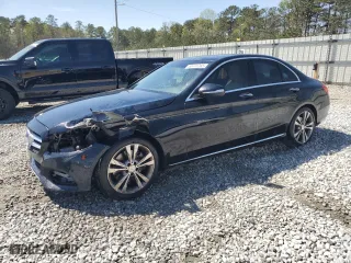 2015 Mercedes-Benz C-Class C 300 with VIN 55SWF4JB2FU073377, listed as a Copart auction lot 50400265 with 111,832 mi miles and Salvage Title. Bid and sale history available at carsss.com. Image 1.