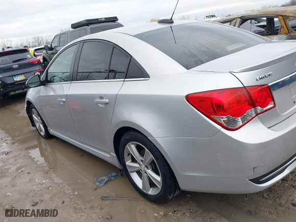 2015 Chevrolet Cruze LT with VIN 1G1PE5SB5F7113933, listed as a IAAI auction lot 41822629 with 100,576 mi miles. Bid and sale history available at carsss.com. Image 14.