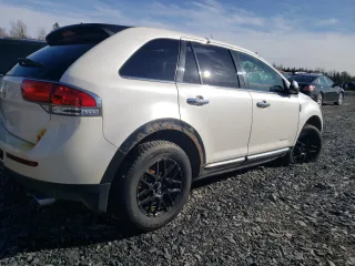 2012 Lincoln MKX with VIN 2LMDJ8JKXCBL11127, listed as a Copart auction lot 46122725 with Not Provided miles and Salvage Title. Bid and sale history available at DreamBid. Image 3.