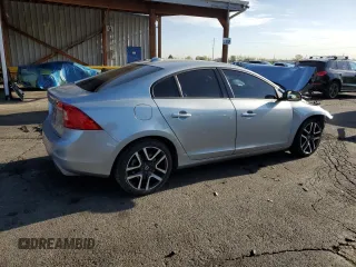 2017 Volvo S60 Dynamic with VIN YV140MTL5H2433497, listed as a Copart auction lot 54006105 with 71,520 mi miles and Salvage title. Bid and sale history available at DreamBid. Image 3.