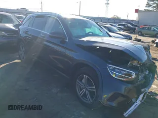 2020 Mercedes-Benz GLC 300 с VIN WDC0G8DB7LF717786, выставлен на аукционе IAAI как лот 40901142 с пробегом 74 581 миль миль и . История ставок и продаж доступна на DreamBid. Изображение 1.