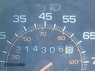 1993 Chevrolet Chevy Van z VIN 2GBEG25Z3P4134393, wystawiony jako IAAI lot #41626673 z przebiegiem 214 306 mil mil oraz . Historia ofert i sprzedaży dostępna na DreamBid. Obrazek 7.
