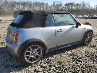 2007 MINI Convertible S с VIN WMWRH33547TJ44603, выставлен на аукционе Copart как лот 48715045 с пробегом 76 561 миль миль и Списание • Salvage title. История ставок и продаж доступна на DreamBid. Изображение 3.