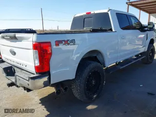 2017 Ford Super Duty F-250 SRW Lariat with VIN 1FT7W2BT1HEE53574, listed as a IAAI auction lot 41375619 with 165,655 mi miles. Bid and sale history available at carsss.com. Image 4.