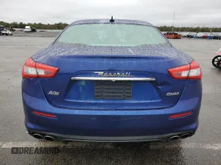 2019 Maserati Ghibli S Q4 z VIN ZAM57YTA2K1328288, wystawiony jako Copart lot #52116095 z przebiegiem 82 403 mil mil oraz Czysty tytuł • Clean title. Historia ofert i sprzedaży dostępna na DreamBid. Obrazek 6.