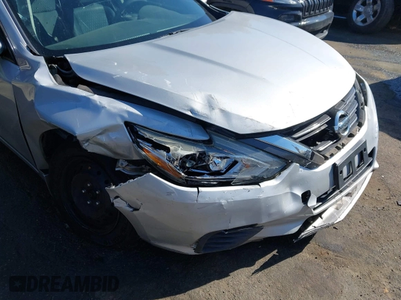 2017 Nissan Altima S with VIN 1N4AL3AP7HN326973, listed as a IAAI auction lot 41873195 with 200,187 mi miles and . Bid and sale history available at DreamBid. Image 6.