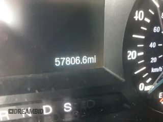 2020 Ford Edge SE z VIN 2FMPK4G96LBA69827, wystawiony jako IAAI lot #42339775 z przebiegiem 57 806 mil mil oraz . Historia ofert i sprzedaży dostępna na DreamBid. Obrazek 1.