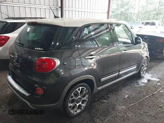 2014 FIAT 500L Trekking with VIN ZFBCFADH6EZ017800, listed as a IAAI auction lot 42572995 with 99,646 mi miles and . Bid and sale history available at DreamBid. Image 4.