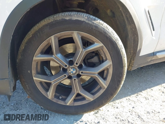 2022 BMW X3 xDrive30i with VIN 5UX53DP09N9K76477, listed as a IAAI auction lot 41164992 with Not Provided miles and . Bid and sale history available at DreamBid. Image 12.