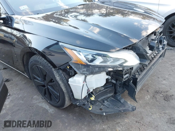 2019 Nissan Altima 2.5 SL with VIN 1N4BL4EV1KC113863, listed as a IAAI auction lot 41723231 with 99,165 mi miles. Bid and sale history available at carsss.com. Image 19.