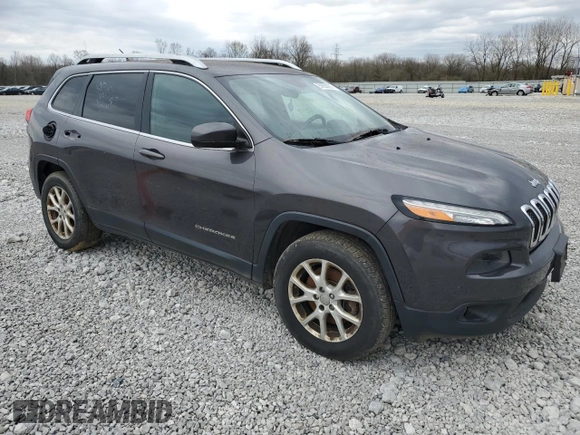 2015 Jeep Cherokee Latitude with VIN 1C4PJMCB3FW650219, listed as a Copart auction lot 51833285 with 177,011 mi miles and Clean Title. Bid and sale history available at DreamBid. Image 4.