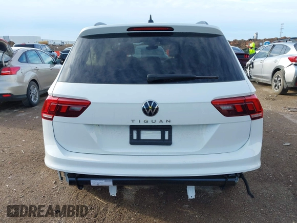 2024 Volkswagen Tiguan S with VIN 3VVRB7AX4RM232229, listed as a IAAI auction lot 41673555 with 333 mi miles and . Bid and sale history available at DreamBid. Image 17.