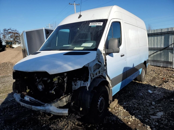 2021 Mercedes-Benz Sprinter Cargo with VIN W1Y4EBHY9MT059542, listed as a Copart auction lot 85926744 with 95,115 mi miles and Salvage Title. Bid and sale history available at carsss.com. Image 1.