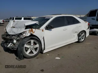 2014 Toyota Camry L with VIN 4T1BF1FK3EU355858, listed as a Copart auction lot 89209865 with 0 mi miles and Salvage Title. Bid and sale history available at carsss.com. Image 1.