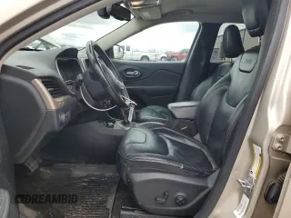 2014 Jeep Cherokee Limited z VIN 1C4PJMDB8EW243493, wystawiony jako Copart lot #53293485 z przebiegiem 210 910 mil mil oraz Czysty tytuł • Clean title. Historia ofert i sprzedaży dostępna na DreamBid. Obrazek 7.