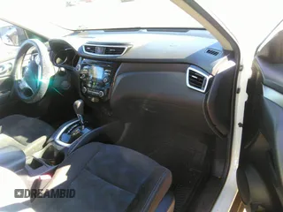 2015 Nissan Rogue S with VIN KNMAT2MV0FP539408, listed as a IAAI auction lot 39758964 with 191,313 mi miles. Bid and sale history available at carsss.com. Image 5.