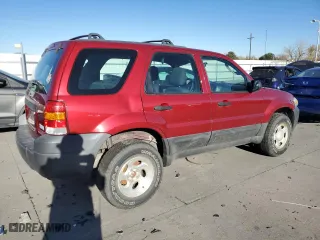 2005 Ford Escape XLS Value with VIN 1FMYU92Z45KB08619, listed as a Copart auction lot 80997664 with 132,417 mi miles and Clean Title. Bid and sale history available at carsss.com. Image 3.