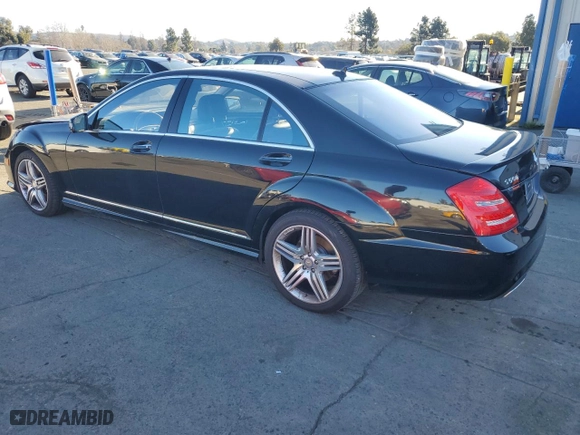 2013 Mercedes-Benz S-Class S 550 with VIN WDDNG7DB0DA506522, listed as a Copart auction lot 89331525 with 96,495 mi miles and Salvage Title. Bid and sale history available at carsss.com. Image 2.