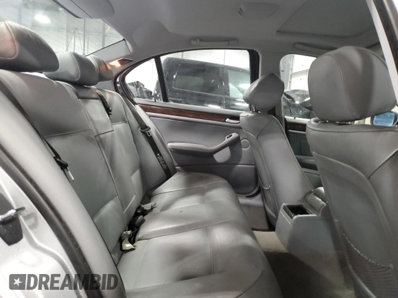 2004 BMW 3 Series 330xi with VIN WBAEW53404PN34206, listed as a Copart auction lot 89312765 with 136,885 mi miles and Salvage Title. Bid and sale history available at carsss.com. Image 10.