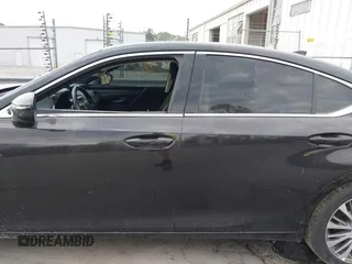 2021 Lexus ES with VIN 58ADZ1B14MU091585, listed as a IAAI auction lot 41576482 with 30,535 mi miles. Bid and sale history available at carsss.com. Image 15.
