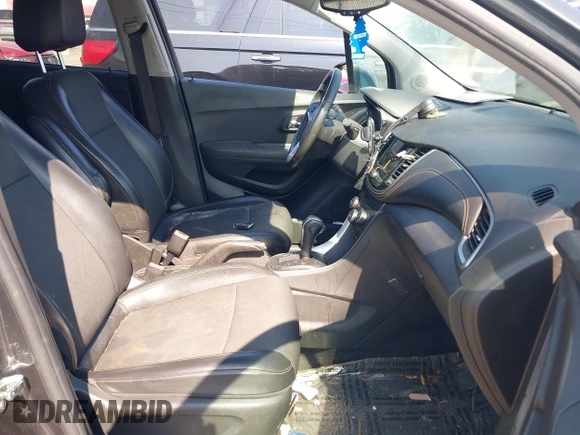 2018 Chevrolet Trax LT with VIN KL7CJLSB1JB580095, listed as a IAAI auction lot 41792737 with 72,503 mi miles and . Bid and sale history available at carsss.com. Image 5.
