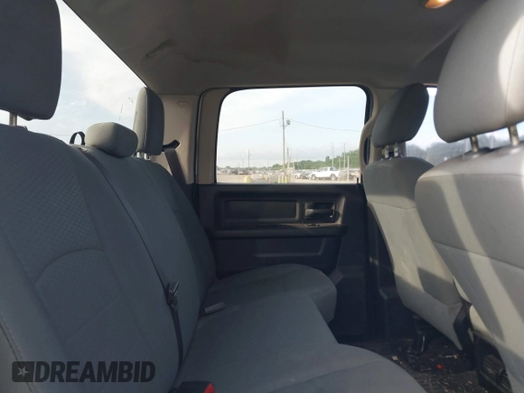 2015 Ram 2500 Tradesman with VIN 3C6UR5CL8FG664889, listed as a IAAI auction lot 42553170 with 169,910 mi miles and . Bid and sale history available at DreamBid. Image 8.