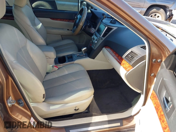 2011 Subaru Legacy Limited Power Moon с VIN 4S3BMCL61B3264425, выставлен на аукционе IAAI как лот 42494483 с пробегом 186 546 миль миль и . История ставок и продаж доступна на DreamBid. Изображение 5.