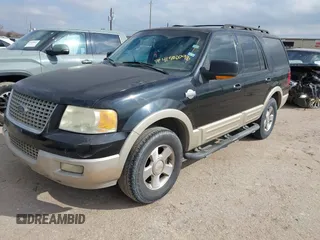2006 Ford Expedition Eddie Bauer with VIN 1FMFU17506LA34674, listed as a IAAI auction lot 41502098 with 242,828 mi miles. Bid and sale history available at carsss.com. Image 2.