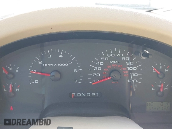 2007 Ford F-150 XLT z VIN 1FTPW12V57KC56466, wystawiony jako IAAI lot #42210478 z przebiegiem 122 212 mil mil oraz . Historia ofert i sprzedaży dostępna na DreamBid. Obrazek 7.