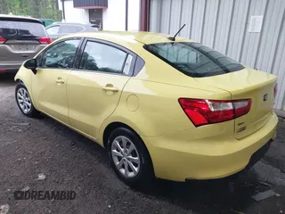 2016 Kia Rio LX with VIN KNADM4A32G6601159, listed as a IAAI auction lot 42044543 with 84,834 mi miles. Bid and sale history available at carsss.com. Image 3.