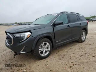 2020 GMC Terrain SLE z VIN 3GKALMEV2LL133510, wystawiony jako Copart lot #50825165 z przebiegiem 124 455 mil mil oraz Szkoda całkowita • Salvage title. Historia ofert i sprzedaży dostępna na DreamBid. Obrazek 1.