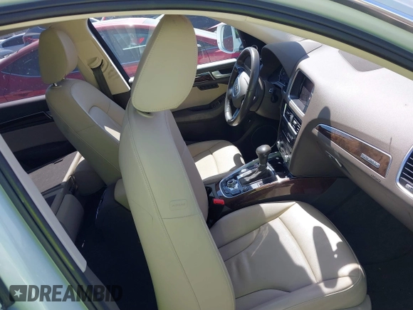 2017 Audi Q5 Premium Plus z VIN WA1L2AFP8HA023897, wystawiony jako IAAI lot #41731587 z przebiegiem 128 119 mil mil oraz . Historia ofert i sprzedaży dostępna na DreamBid. Obrazek 5.