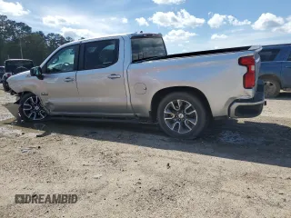 2021 Chevrolet Silverado 1500 RST with VIN 3GCUYEED1MG295632, listed as a Copart auction lot 50142115 with 119,856 mi miles and Salvage Title. Bid and sale history available at carsss.com. Image 2.