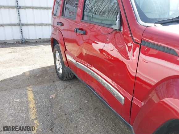 2009 Jeep Liberty Limited with VIN 1J8GN58K69W538451, listed as a IAAI auction lot 41826993 with 147,678 mi miles. Bid and sale history available at carsss.com. Image 17.
