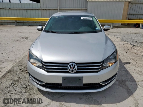 2015 Volkswagen Passat Limited Edition with VIN 1VWAS7A39FC041151, listed as a Copart auction lot 64945675 with 104,591 mi miles and Clean title. Bid and sale history available at DreamBid. Image 5.