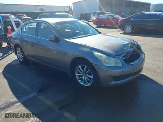 2009 Infiniti G37 Sedan Journey with VIN JNKCV61E79M306130, listed as a IAAI auction lot 41324303 with 174,917 mi miles. Bid and sale history available at carsss.com. Image 1.