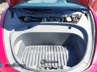 2023 Tesla Model 3 z VIN 5YJ3E1EA6PF566326, wystawiony jako IAAI lot #42687125 z przebiegiem 43 548 mil mil oraz . Historia ofert i sprzedaży dostępna na DreamBid. Obrazek 10.