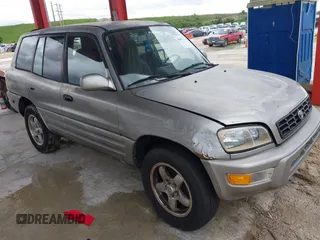 2000 Toyota RAV4 with VIN JT3GP10V1Y7077155, listed as a IAAI auction lot 42807122 with 82,348 mi miles and . Bid and sale history available at DreamBid. Image 1.