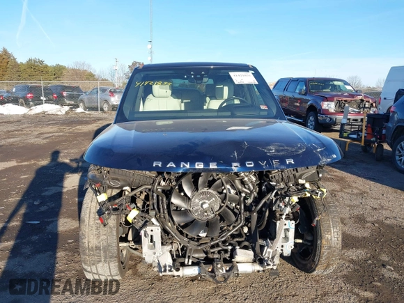 2021 Land Rover Range Rover P525 Westminster z VIN SALGS2SE1MA426172, wystawiony jako IAAI lot #41421855 z przebiegiem 35 270 mil mil oraz . Historia ofert i sprzedaży dostępna na DreamBid. Obrazek 12.