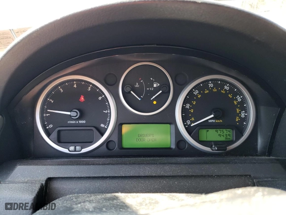 2008 Land Rover LR3 SE with VIN SALAE25438A449815, listed as a Copart auction lot 84922974 with NaN miles and Salvage Title. Bid and sale history available at carsss.com. Image 9.