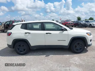 2018 Jeep Compass Sport with VIN 3C4NJCAB1JT151695, listed as a IAAI auction lot 42475636 with 77,607 mi miles and . Bid and sale history available at DreamBid. Image 13.