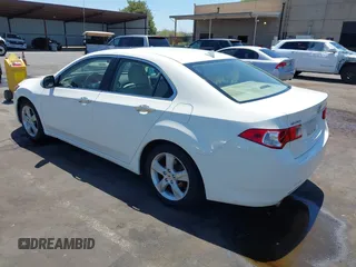 2010 Acura TSX с VIN JH4CU2F62AC039258, выставлен на аукционе IAAI как лот 42532626 с пробегом 209 607 миль миль и . История ставок и продаж доступна на DreamBid. Изображение 3.