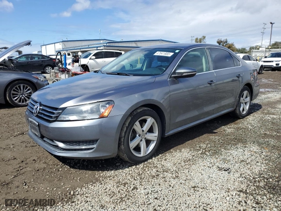 2012 Volkswagen Passat SE with VIN 1VWBP7A37CC012443, listed as a Copart auction lot 47641885 with 191,843 mi miles and Salvage Title. Bid and sale history available at carsss.com. Image 1.