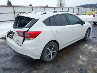 2022 Subaru Impreza Premium with VIN 4S3GTAD65N3726260, listed as a IAAI auction lot 41641598 with 36,657 mi miles. Bid and sale history available at carsss.com. Image 4.