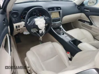 2010 Lexus IS 250 C z VIN JTHFF2C25A2506364, wystawiony jako Copart lot #58488865 z przebiegiem 87 382 mil mil oraz Szkoda całkowita • Salvage title. Historia ofert i sprzedaży dostępna na DreamBid. Obrazek 8.