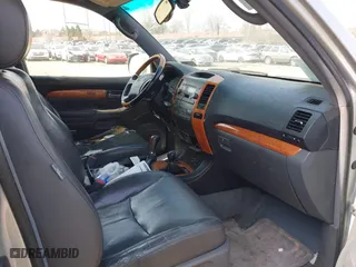 2003 Lexus GX 470 with VIN JTJBT20X930023643, listed as a IAAI auction lot 41920858 with 218,926 mi miles. Bid and sale history available at carsss.com. Image 5.