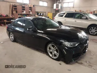 2015 BMW 3 Series 328i xDrive z VIN WBA3B3G56FNT19714, wystawiony jako IAAI lot #41831494 z przebiegiem 107 318 mil mil oraz . Historia ofert i sprzedaży dostępna na DreamBid. Obrazek 1.